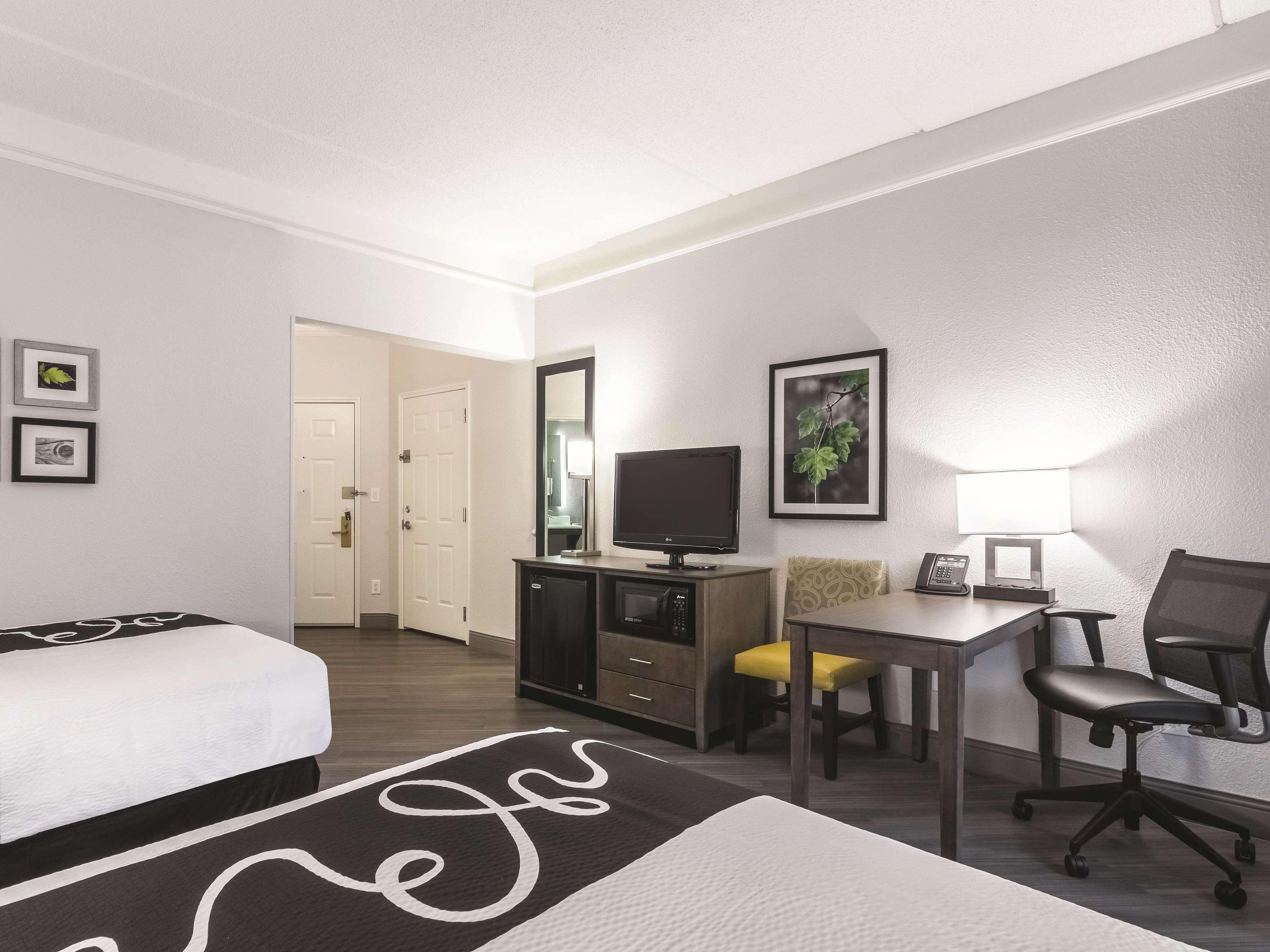 Hotel La Quinta By Wyndham Atlanta Conyers Zewnętrze zdjęcie