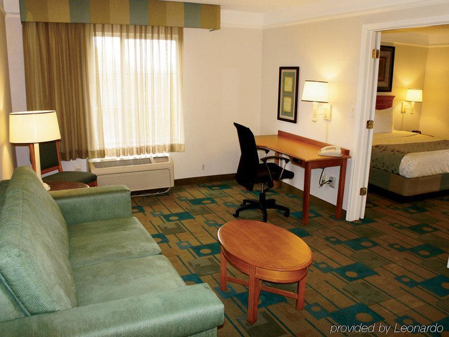 Hotel La Quinta By Wyndham Atlanta Conyers Zewnętrze zdjęcie
