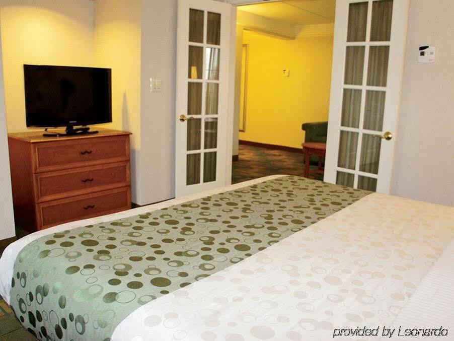 Hotel La Quinta By Wyndham Atlanta Conyers Zewnętrze zdjęcie